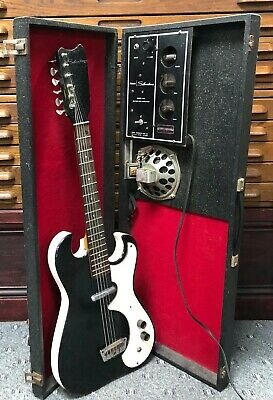 1960s-Black-Silvertone-1448-Electric-Guitar-w-Danelectro.jpg.fc30bb211c0f533b11c0b56a3231ca47.jpg
